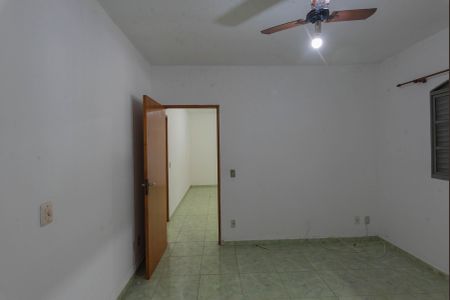 Casa à venda com 257m², 2 quartos e 3 vagasQuarto 1