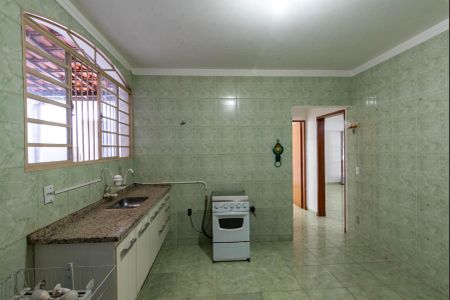 Casa à venda com 257m², 2 quartos e 3 vagasCozinha