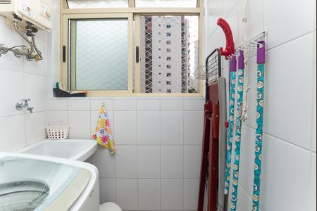 Apartamento à venda com 58m², 2 quartos e 1 vagaÁrea de Serviço