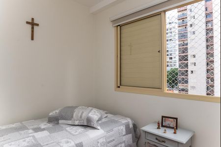Apartamento à venda com 58m², 2 quartos e 1 vagaQuarto 2