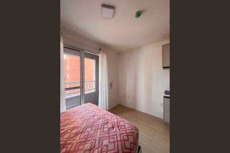 Quarto de kitnet/studio para alugar com 1 quarto, 20m² em Vila Santo Estefano, São Paulo
