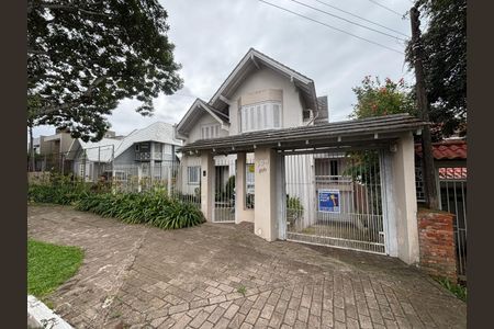 Casa à venda com 227m², 4 quartos e 3 vagasPlaca Cod.COEY-1277