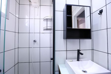 Apartamento à venda com 60m², 2 quartos e 1 vaga Apartamento à venda com 60m², 2 quartos e 1 vagaBanheiro