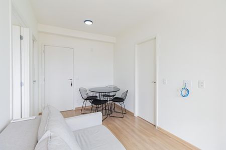 Sala de apartamento para alugar com 1 quarto, 40m² em Brooklin, São Paulo
