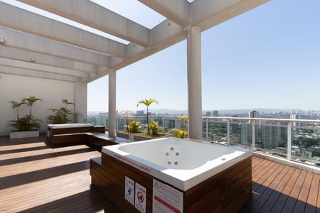 Apartamento para alugar com 33m², 1 quarto e 1 vaga Apartamento para alugar com 33m², 1 quarto e 1 vagaRooftop