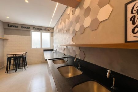 Apartamento para alugar com 55m², 2 quartos e 1 vagaLavanderia