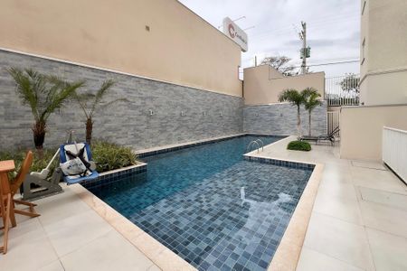 Apartamento para alugar com 55m², 2 quartos e 1 vagaÁrea comum - Piscina