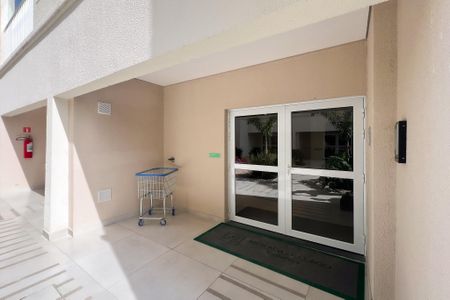 Apartamento para alugar com 55m², 2 quartos e 1 vagaFachada do bloco