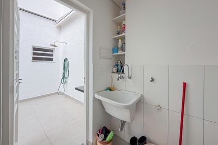 Casa à venda com 150m², 4 quartos e 2 vagasÁrea de Serviço