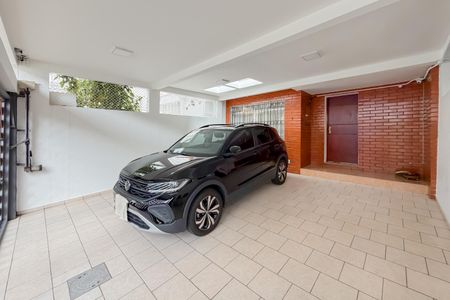 Casa à venda com 150m², 4 quartos e 2 vagasGaragem
