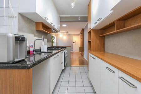 Apartamento para alugar com 67m², 2 quartos e 1 vaga Apartamento para alugar com 67m², 2 quartos e 1 vagaCozinha