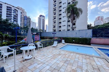 Apartamento à venda com 103m², 3 quartos e 2 vagasÁrea comum - Piscina