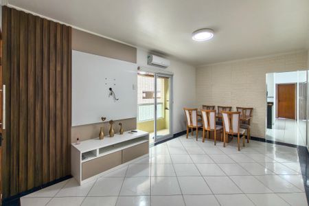 Sala de apartamento para alugar com 2 quartos, 81m² em Guilhermina, Praia Grande