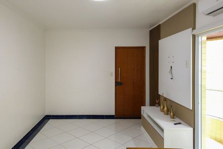 Sala de apartamento para alugar com 2 quartos, 81m² em Guilhermina, Praia Grande
