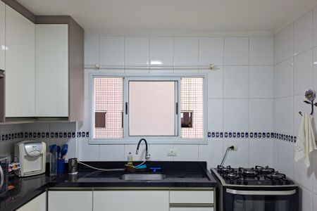 Apartamento para alugar com 81m², 2 quartos e 1 vagaCozinha 