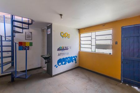 Casa à venda com 240m², 3 quartos e 5 vagas Casa à venda com 240m², 3 quartos e 5 vagasEdicula