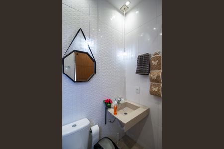 Casa para alugar com 111m², 2 quartos e 2 vagasBanheiro da Suíte 