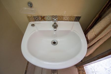 Casa para alugar com 111m², 2 quartos e 2 vagasBanheiro de serviço