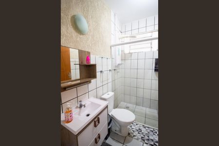 Casa para alugar com 111m², 2 quartos e 2 vagasBanheiro