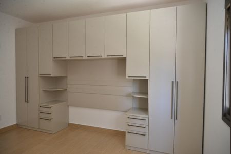 Quarto Suíte de apartamento para alugar com 1 quarto, 51m² em Parque das Nações, Santo André
