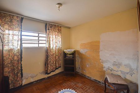 Casa à venda com 206m², 3 quartos e 2 vagas Casa à venda com 206m², 3 quartos e 2 vagasQuarto de Serviço