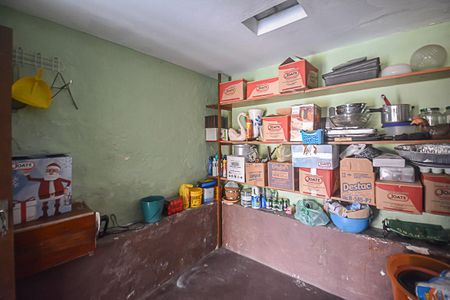 Casa à venda com 206m², 3 quartos e 2 vagas Casa à venda com 206m², 3 quartos e 2 vagasDeposito