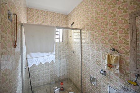 Casa à venda com 206m², 3 quartos e 2 vagas Casa à venda com 206m², 3 quartos e 2 vagasBanheiro da Suíte