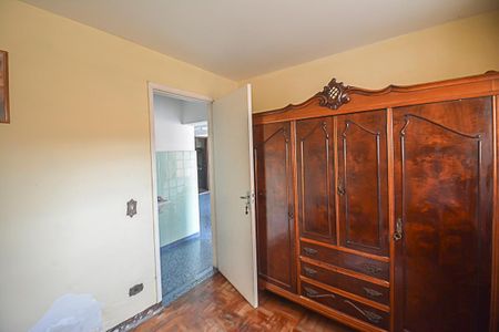 Casa à venda com 206m², 3 quartos e 2 vagas Casa à venda com 206m², 3 quartos e 2 vagasQuarto de Serviço