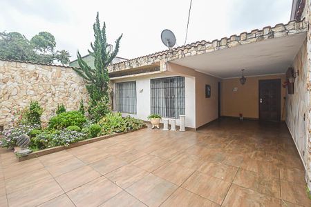 Casa à venda com 206m², 3 quartos e 2 vagas Casa à venda com 206m², 3 quartos e 2 vagasGaragem