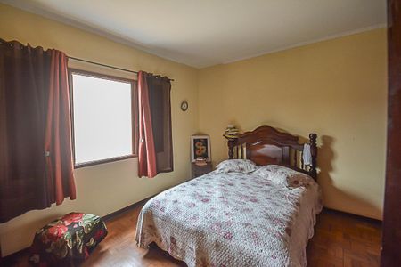 Casa à venda com 206m², 3 quartos e 2 vagas Casa à venda com 206m², 3 quartos e 2 vagasQuarto Suíte