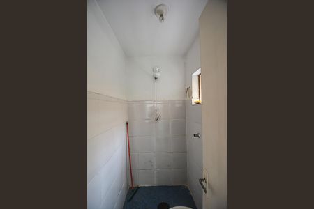 Casa à venda com 206m², 3 quartos e 2 vagas Casa à venda com 206m², 3 quartos e 2 vagasBanheiro de serviço