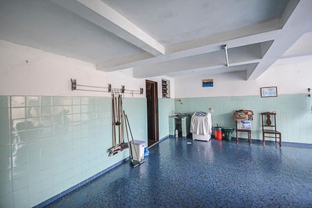 Casa à venda com 206m², 3 quartos e 2 vagas Casa à venda com 206m², 3 quartos e 2 vagasÁrea de Serviço