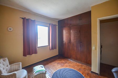 Casa à venda com 206m², 3 quartos e 2 vagas Casa à venda com 206m², 3 quartos e 2 vagasQuarto 1