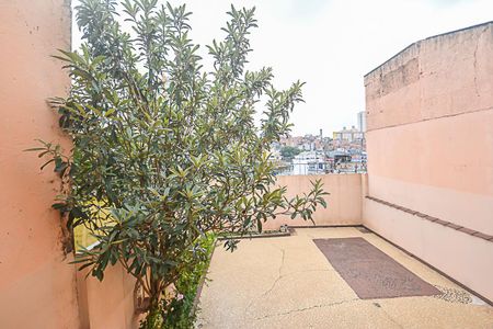 Casa à venda com 206m², 3 quartos e 2 vagas Casa à venda com 206m², 3 quartos e 2 vagasVista do Quarto 1