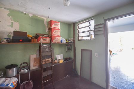 Casa à venda com 206m², 3 quartos e 2 vagas Casa à venda com 206m², 3 quartos e 2 vagasDeposito