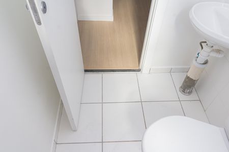 Apartamento para alugar com 40m², 2 quartos e sem vaga Apartamento para alugar com 40m², 2 quartos e sem vagaBanheiro