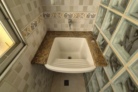 Apartamento para alugar com 56m², 2 quartos e 1 vagaÁrea de Serviço