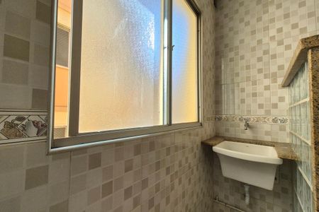 Apartamento para alugar com 56m², 2 quartos e 1 vagaÁrea de Serviço