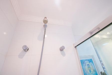 Apartamento à venda com 89m², 3 quartos e 2 vagasBanheiro social