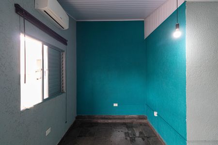 Casa para alugar com 250m², 3 quartos e 5 vagas Casa para alugar com 250m², 3 quartos e 5 vagasQuarto Externo