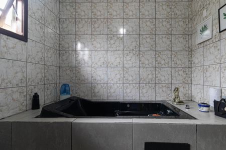 Casa para alugar com 250m², 3 quartos e 5 vagas Casa para alugar com 250m², 3 quartos e 5 vagasBanheiro Suíte