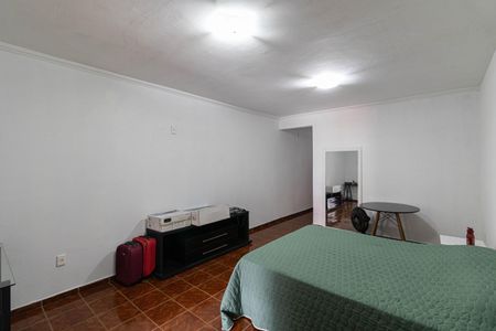 Casa para alugar com 250m², 3 quartos e 5 vagas Casa para alugar com 250m², 3 quartos e 5 vagasSuíte