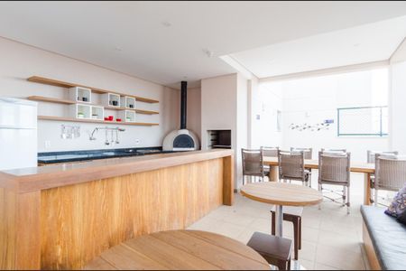 Apartamento à venda com 59m², 2 quartos e 1 vaga Apartamento à venda com 59m², 2 quartos e 1 vagaÁrea comum - Churrasqueira