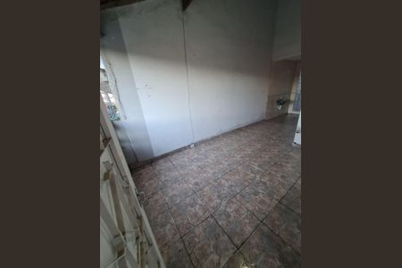 Casa para alugar com 115m², 2 quartos e 1 vaga Casa para alugar com 115m², 2 quartos e 1 vagaÁrea externa