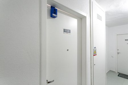 Apartamento para alugar com 43m², 2 quartos e 1 vagalockbox