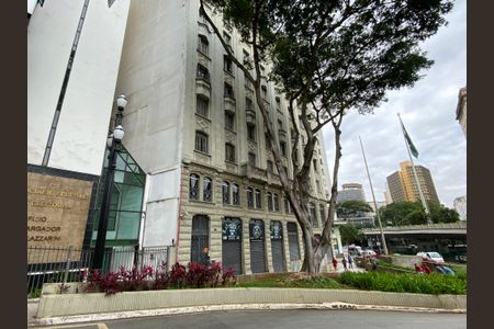 Apartamento para alugar com 58m², 1 quarto e sem vaga Apartamento para alugar com 58m², 1 quarto e sem vagaFachada