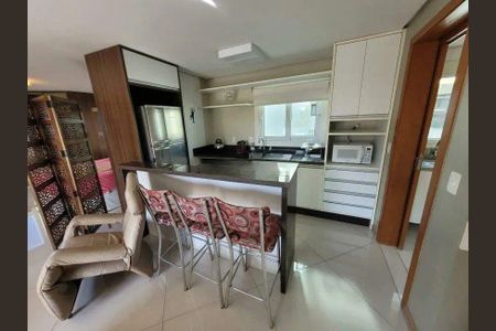Cozinha  de apartamento para alugar com 1 quarto, 59m² em Mont’Serrat, Porto Alegre