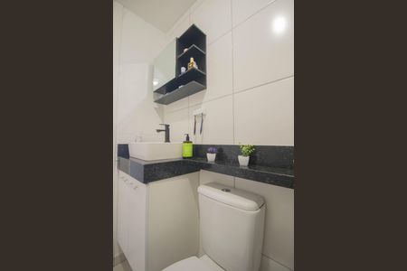 Apartamento para alugar com 45m², 2 quartos e sem vagaBanheiro