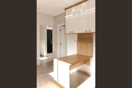 Casa de condomínio para alugar com 466m², 5 quartos e 6 vagasCozinha 1