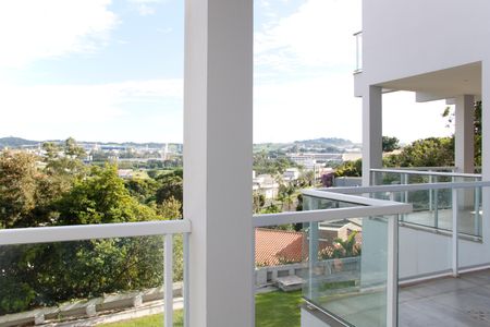 Casa de condomínio para alugar com 466m², 5 quartos e 6 vagasVaranda da Sala 2